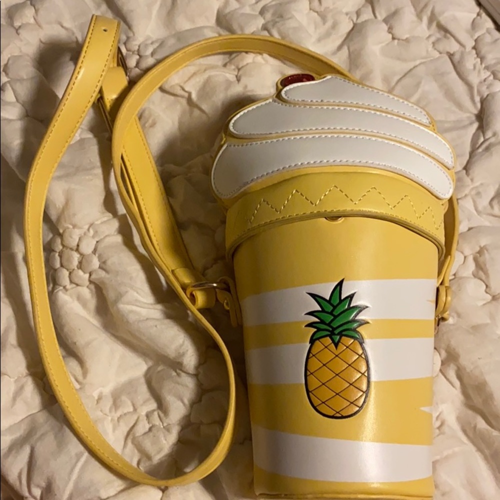 Cakeworthy dole whip bag